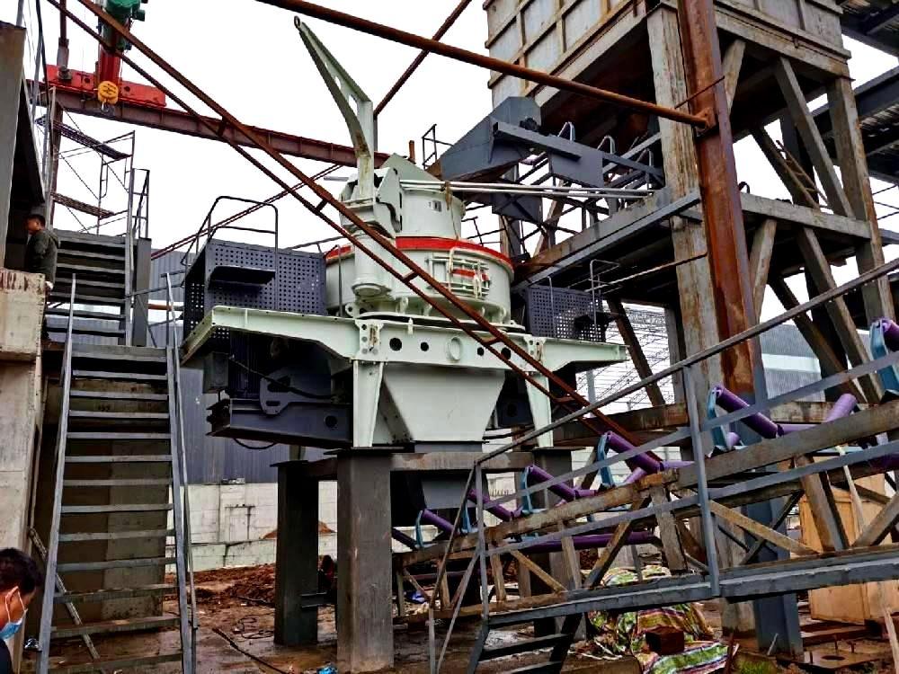 K8凯发机械在福建三明的制砂机生产现场
